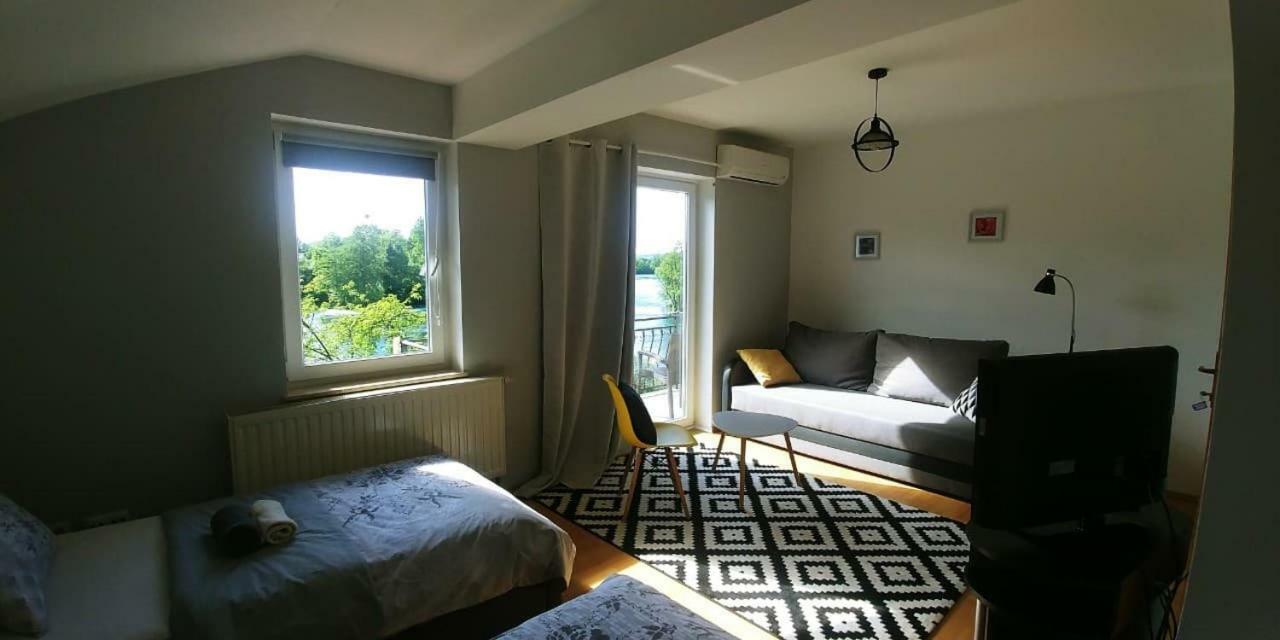 Guesthouse Una 1 บีฮัช ภายนอก รูปภาพ